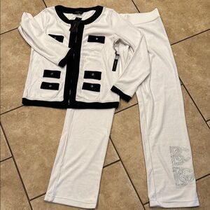 BCBGMaxAzria White Set with Black Trim